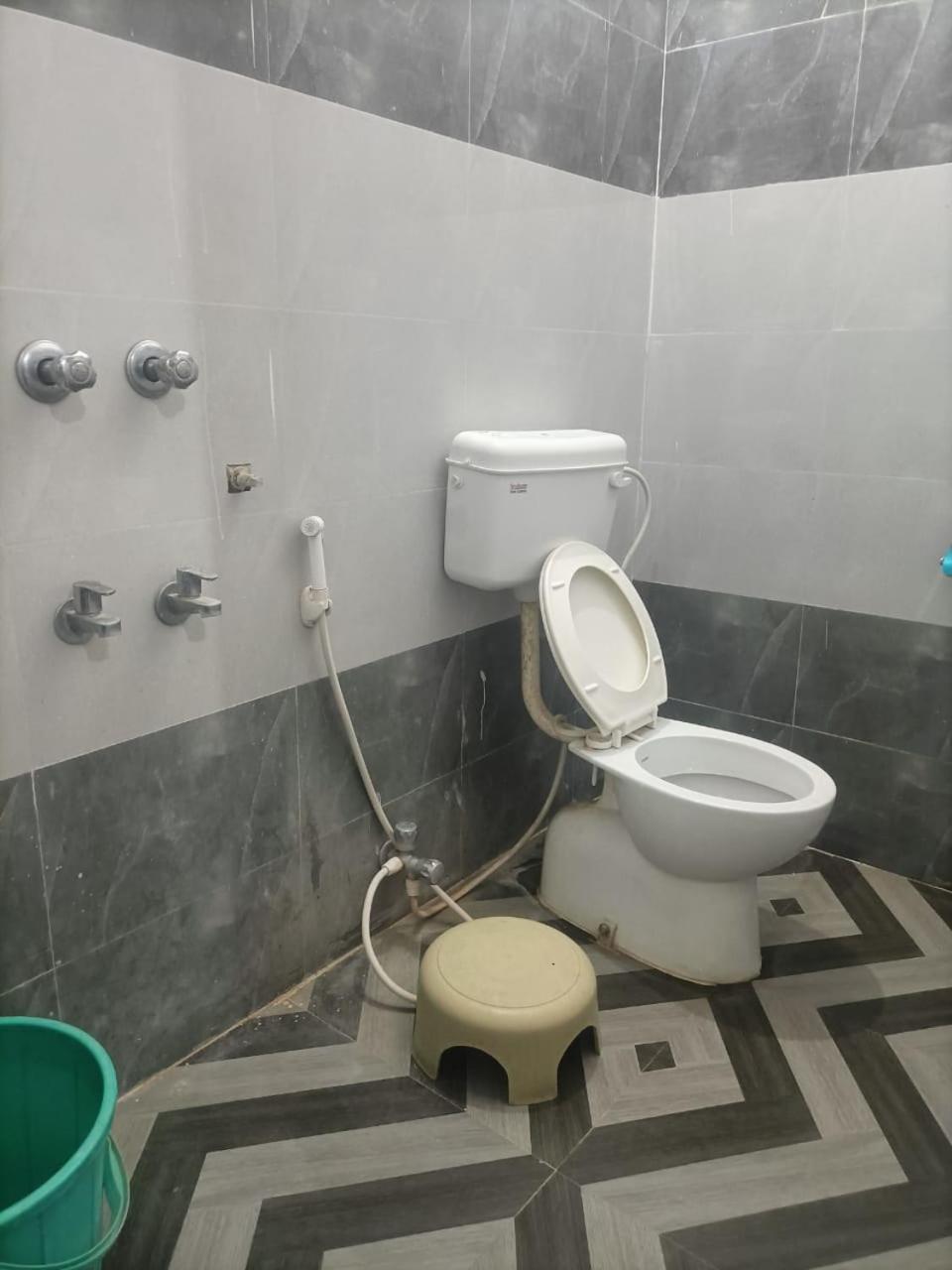 Hotel Nalanda Guest House Екстериор снимка